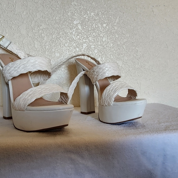 Cupid 5 inch heels, ankle strap - Picture 2 of 8